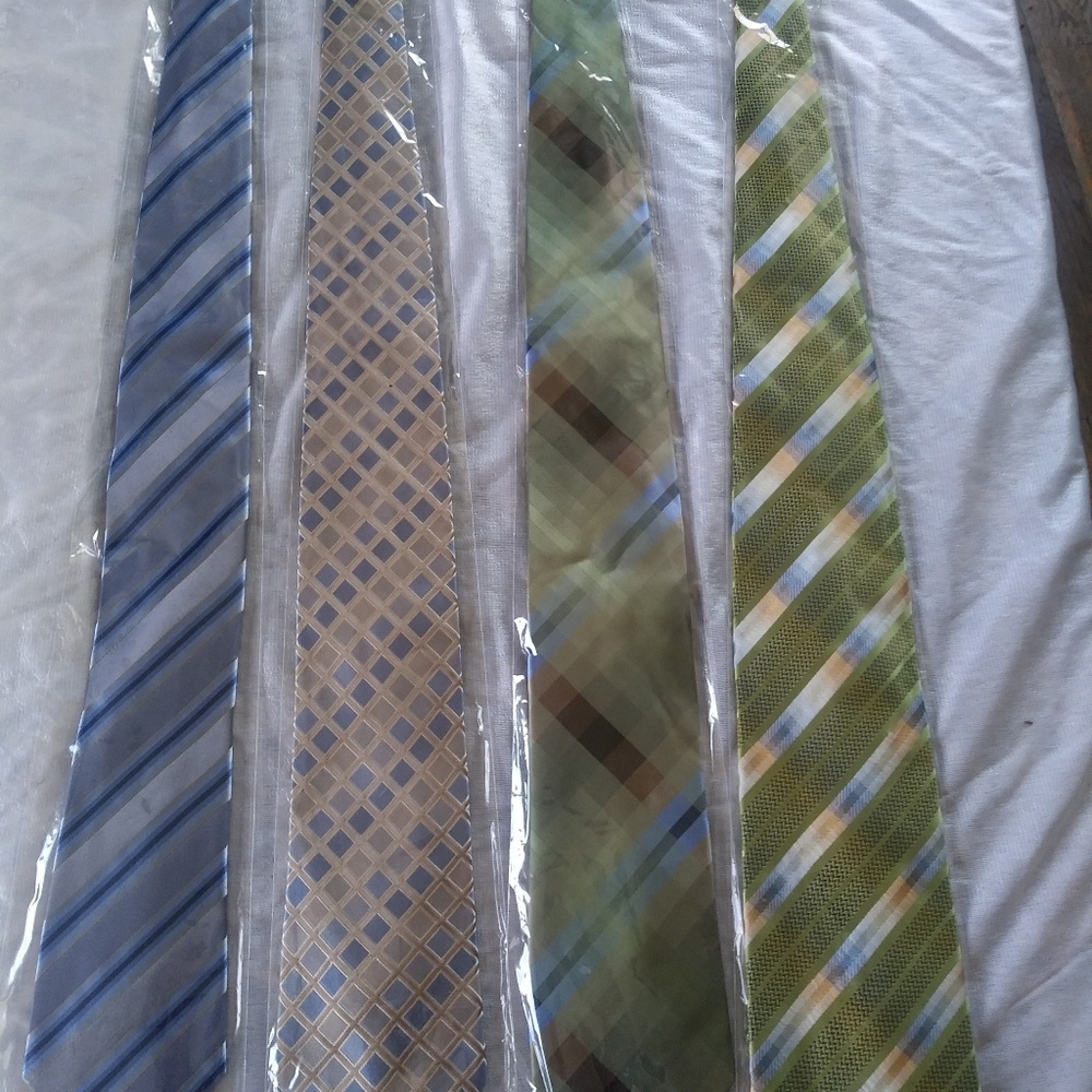 Mens ties